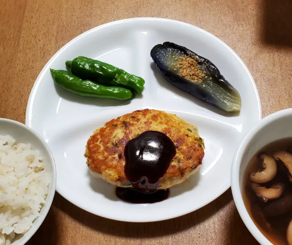 たこ焼きソースで食べるネギポークバーグ|ナナさん