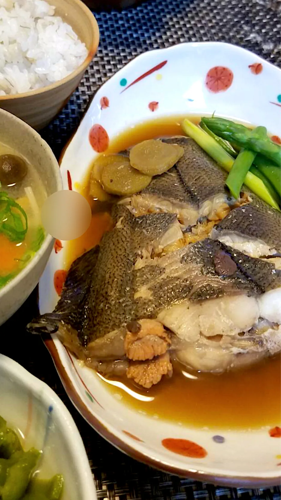 Snapdishの料理写真:おひとり様〜カレイの煮付け🐟|MOMO-chan☻さん