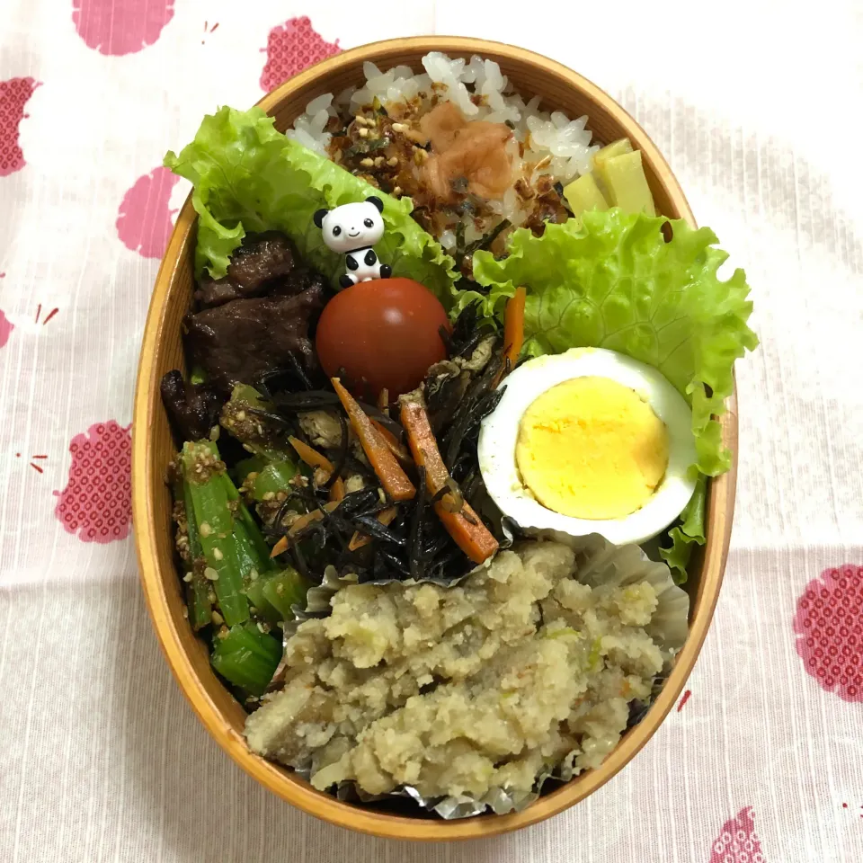 2020/5/26
牛ハラミ焼き
ゆで卵
小松菜🥬のごまくるみ味噌和え
卯の花の煮物
ひじき煮
ミニトマト🍅|aichanさん