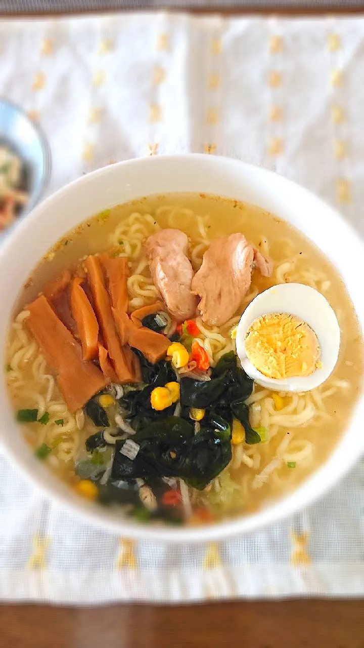 塩ラーメン😍|ヨウさん