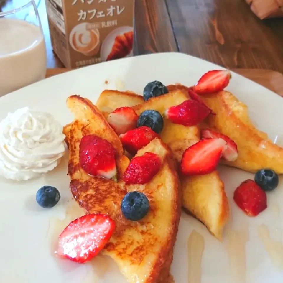 フレンチトーストとカフェオレ|ankoさん