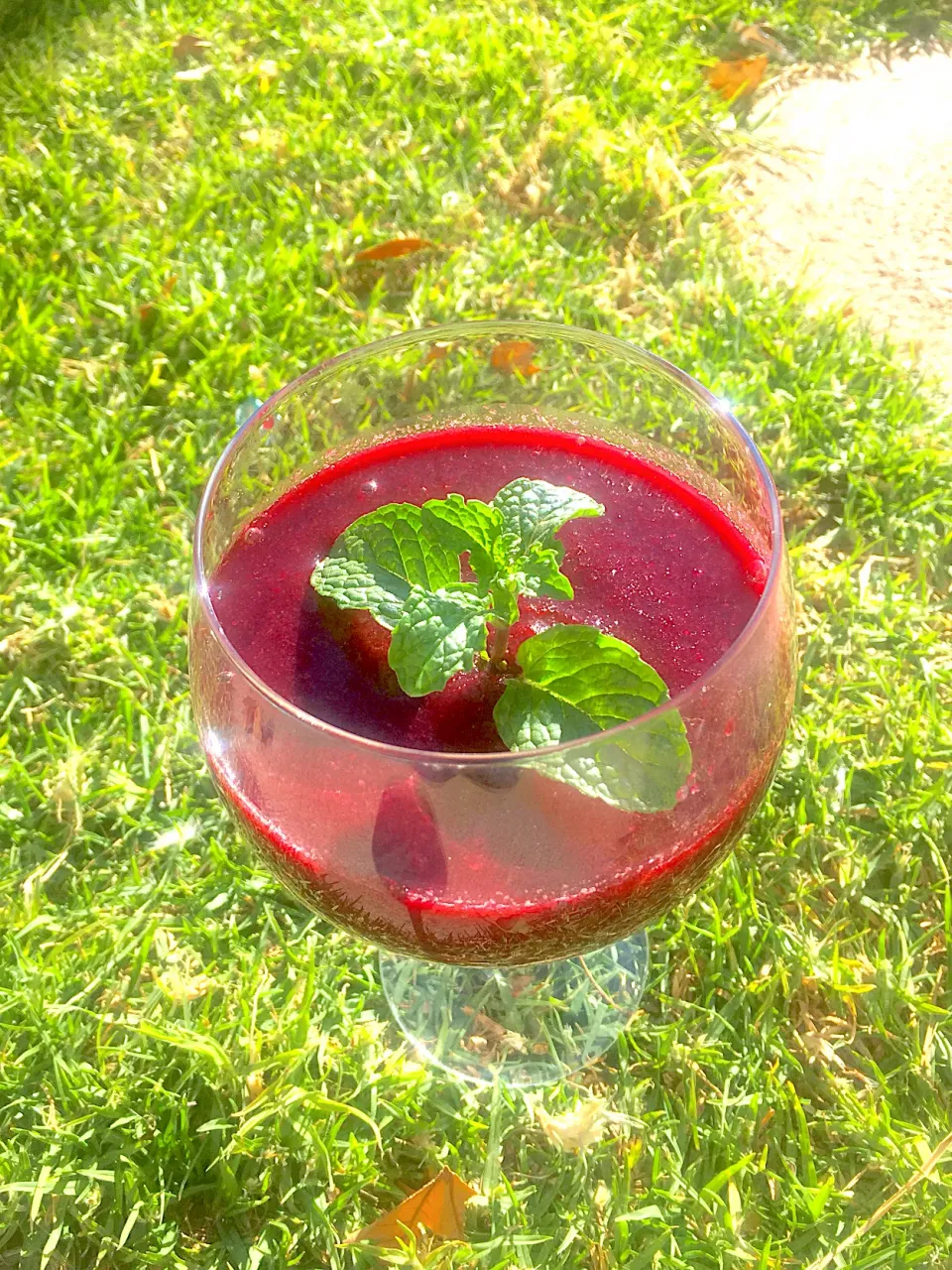 Red beetroot smoothie|China☺️さん