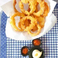 Snapdishの料理写真:Snack of the day...

🧅💍 = Onion ring 🤣|Susie Joさん