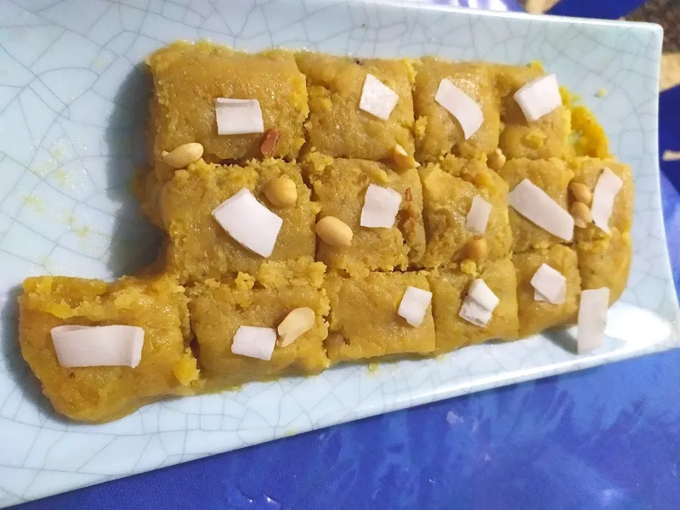 Snapdishの料理写真:How Eid can be Eid without little burfi|candyさん