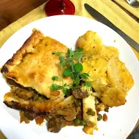 Beef pie with potato gratin|LISAさん