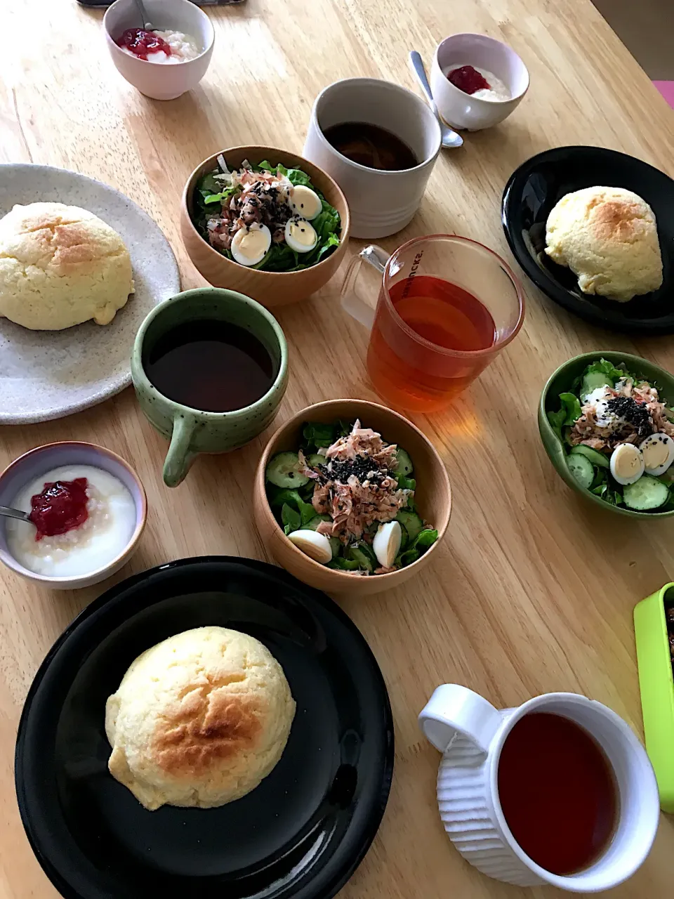 東京の妹が焼いて送ってくれたメロンパンで朝ごはん(人''▽`)ありがとう|さくたえさん