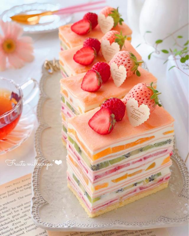 フルーツミルクレープ/moe | Snapdish[スナップディッシュ] (ID:9Lmr9a)