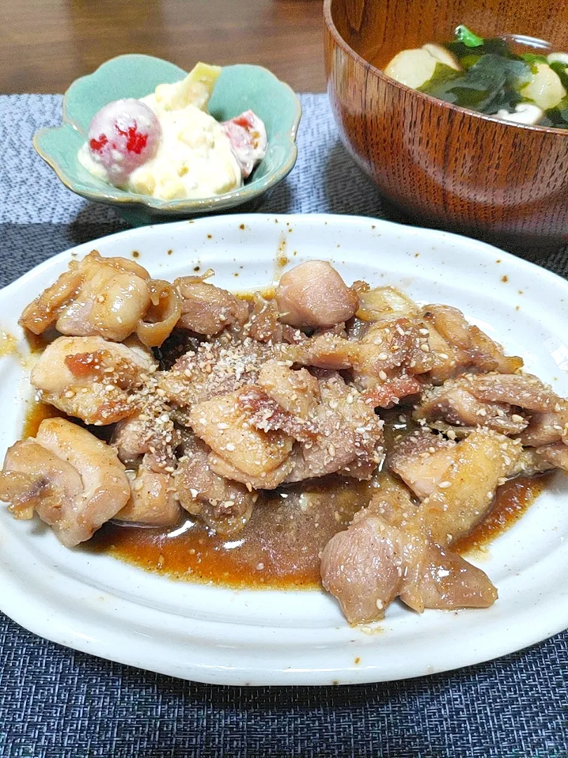 Snapdishの料理写真:からあげビールさんの料理 お弁当にも◎ご飯が進む♪味付け簡単!梅ごまチキン|ポチ子さん