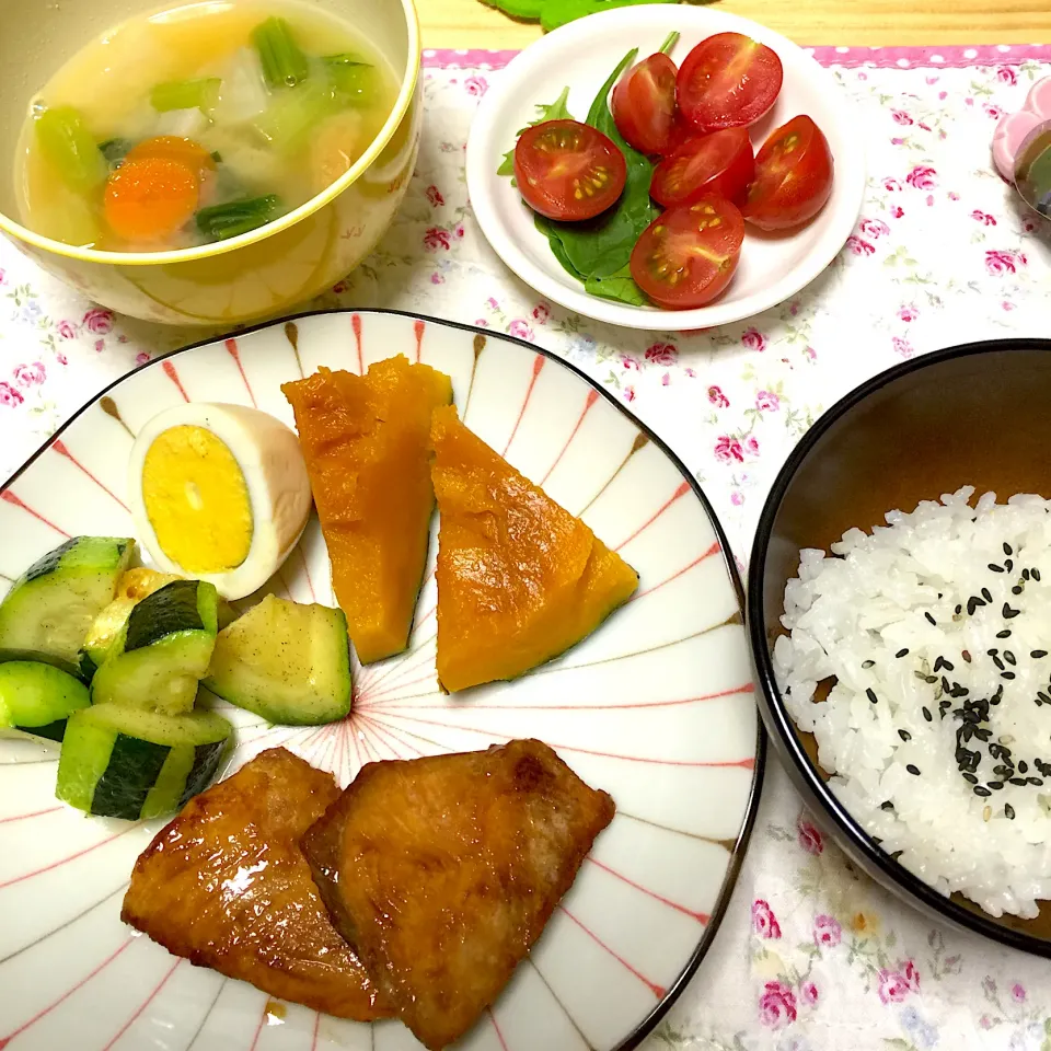 4歳児晩ご飯|さとう かおりさん