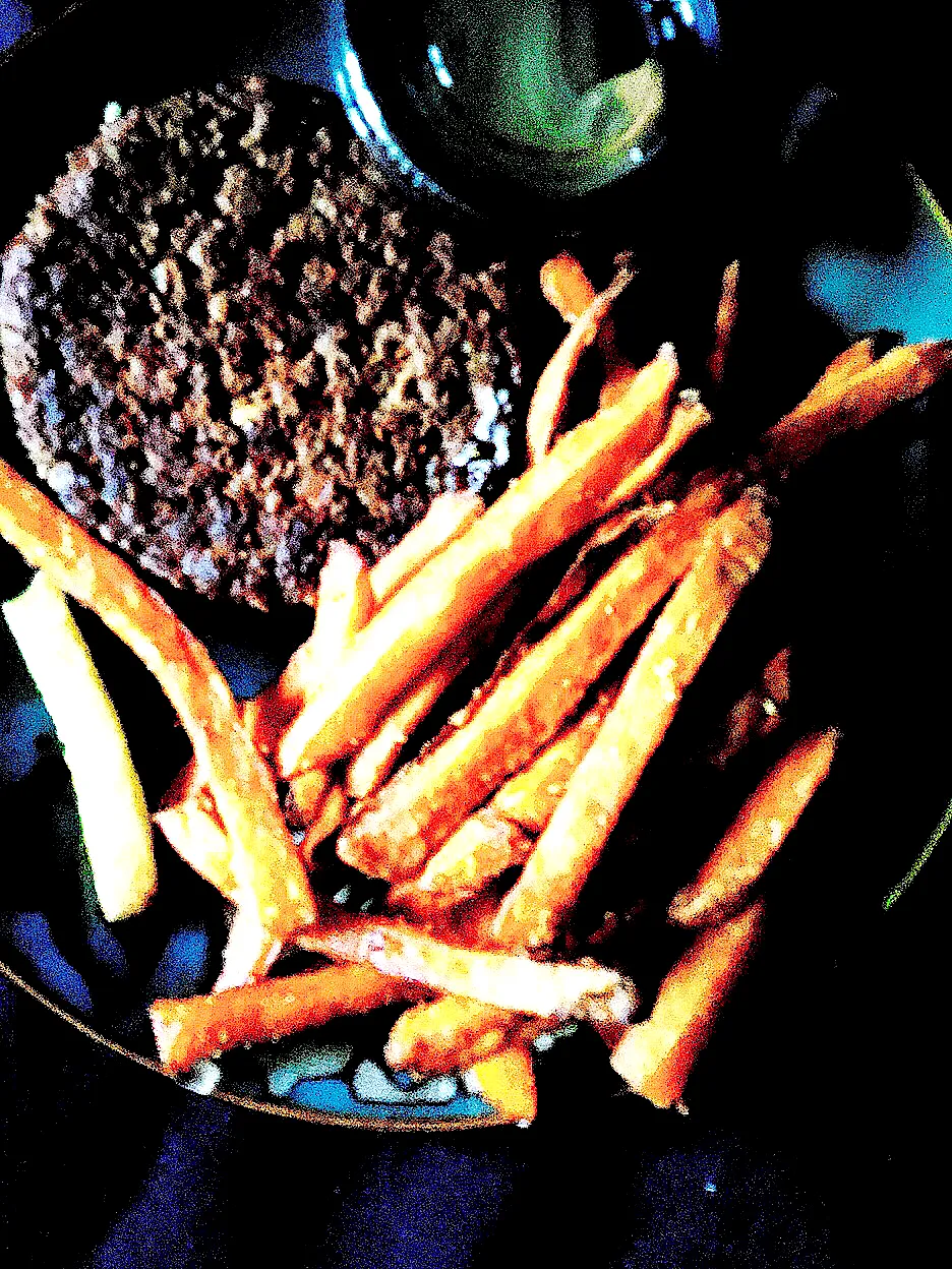 Plant based burger patty and a sweet potato fries|ninja kittyさん