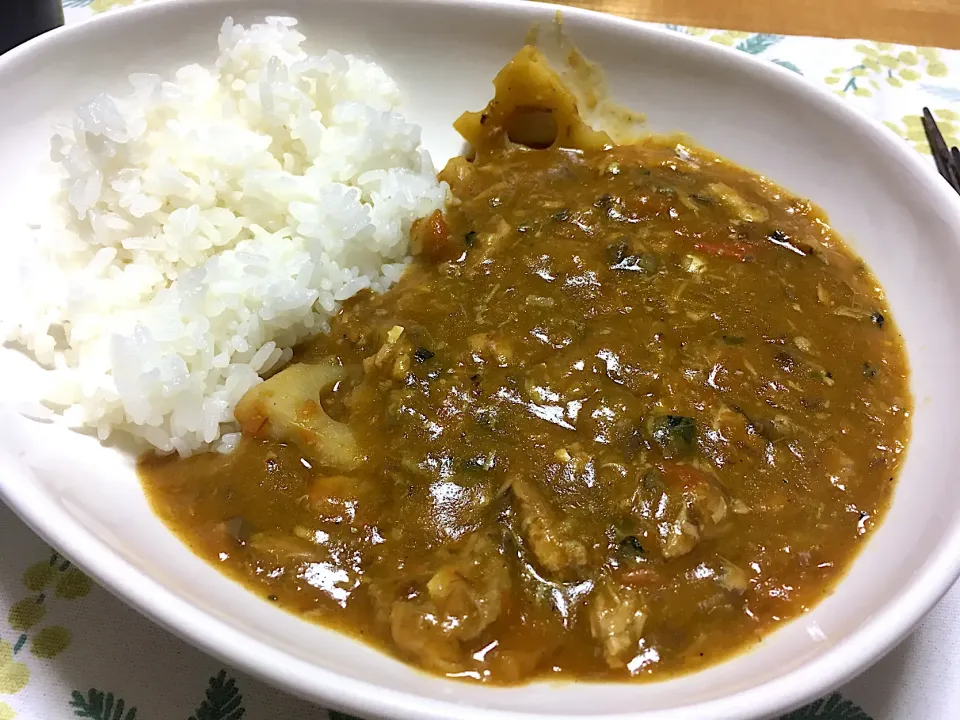 しょうがどっさり鯖缶トマトカレー|こいちさん