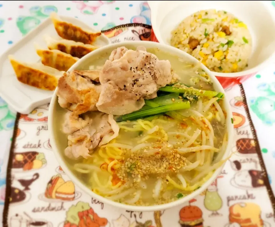 へいらっしゃい！ラーメンやさんごっこだよ！|すいさんさん