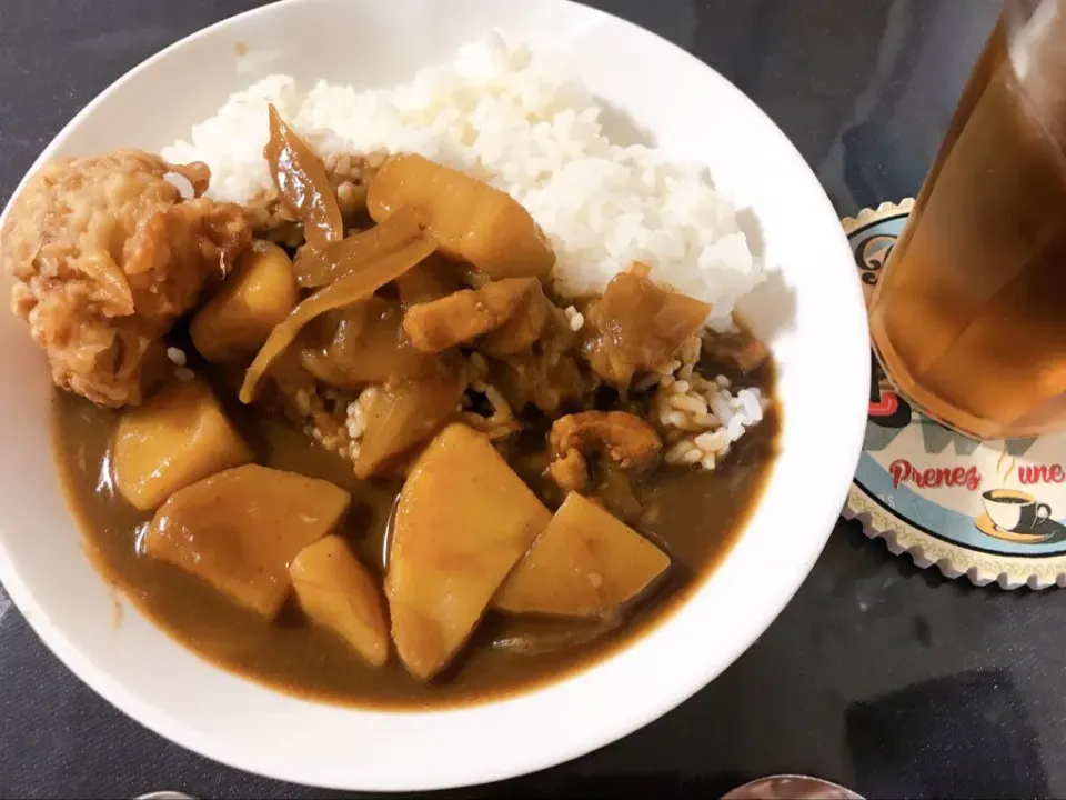 カレーWith唐揚げ|るるさん