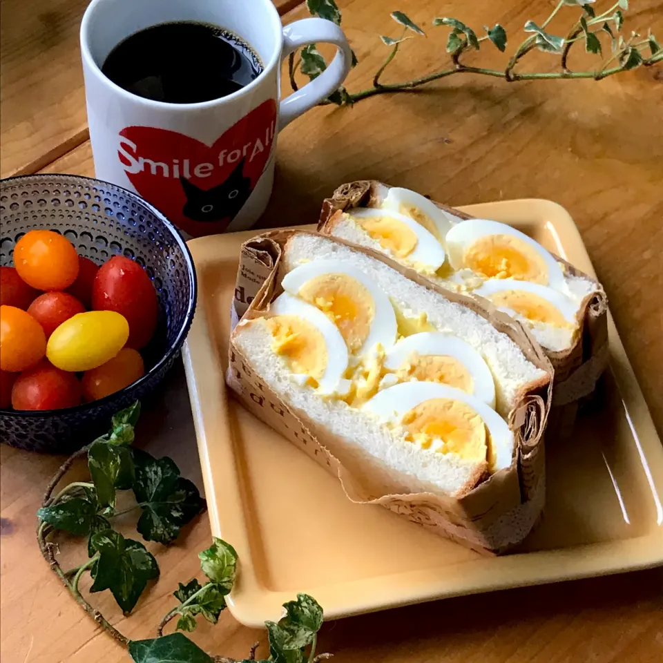 🥪🥚今日の朝ごはんは 卵いっぱいのタマゴサンド🥪🥚|Hollyさん