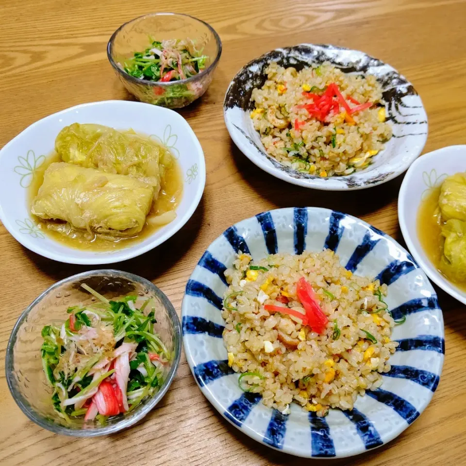 『昆布茶で豆苗とカニカマの昆布茶和え&炊飯器でパラパラチャーハン』|seri-chanさん