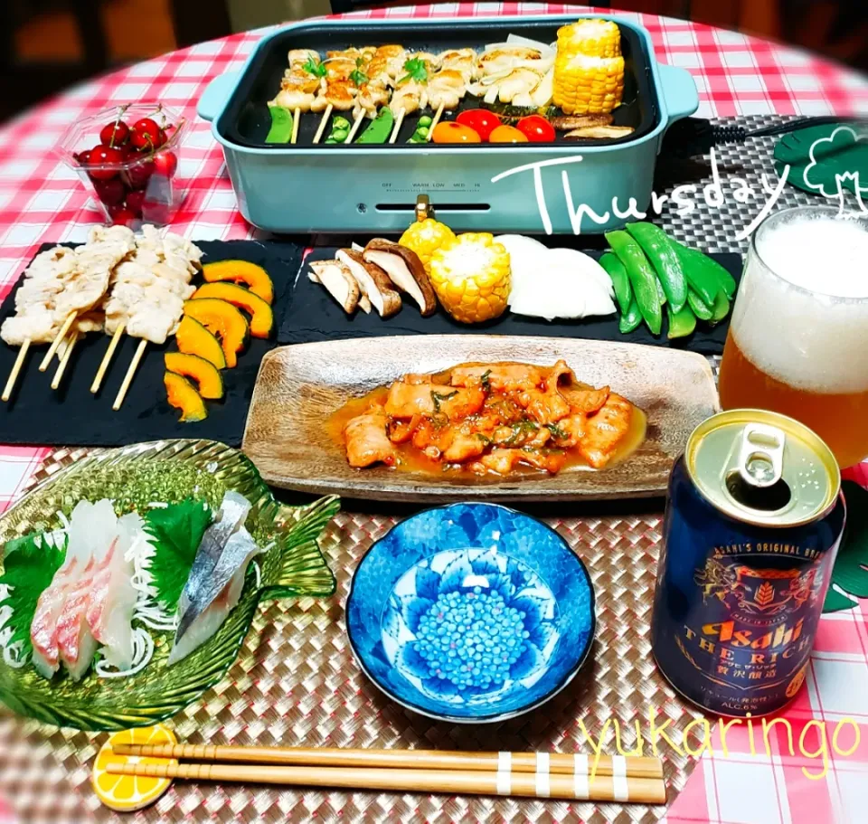 Snapdishの料理写真:🍀BRUNOで鉄板焼き
焼き鳥、ピリ辛ホルモン
野菜もたっぷり～
🍀鯵と鯛のお刺身
前日の残り物
🍀アメリカンチェリー🍒|yukaringoさん