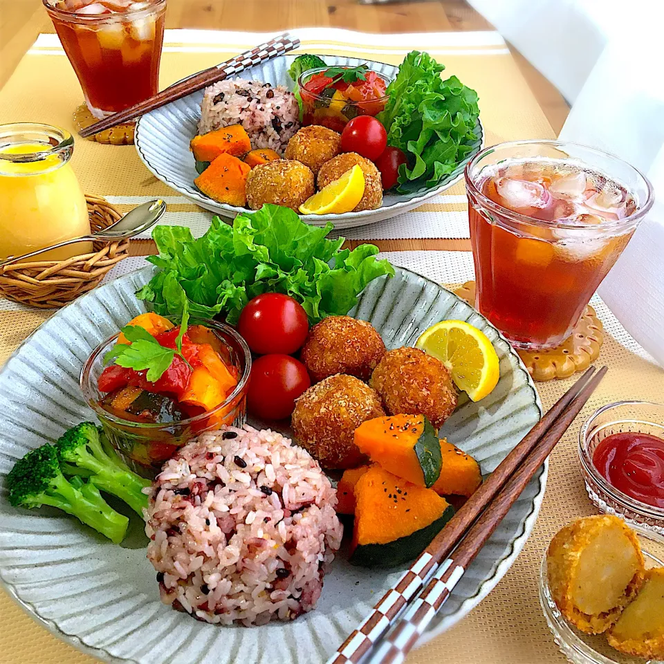 Snapdishの料理写真:ワンプレートなおひるごはん🍚🥢|mou mouさん