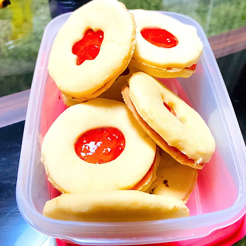 Biscuits (Jam sandwich biscuits)|Mimiさん