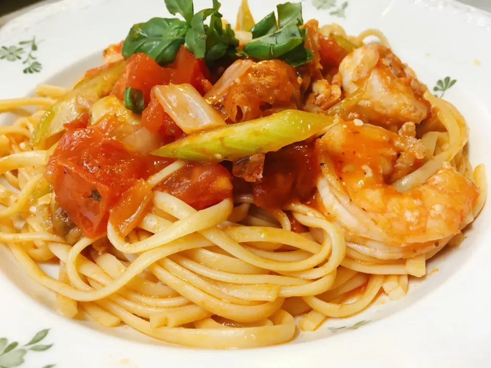 Seafood pasta with Red sauce|reigineさん