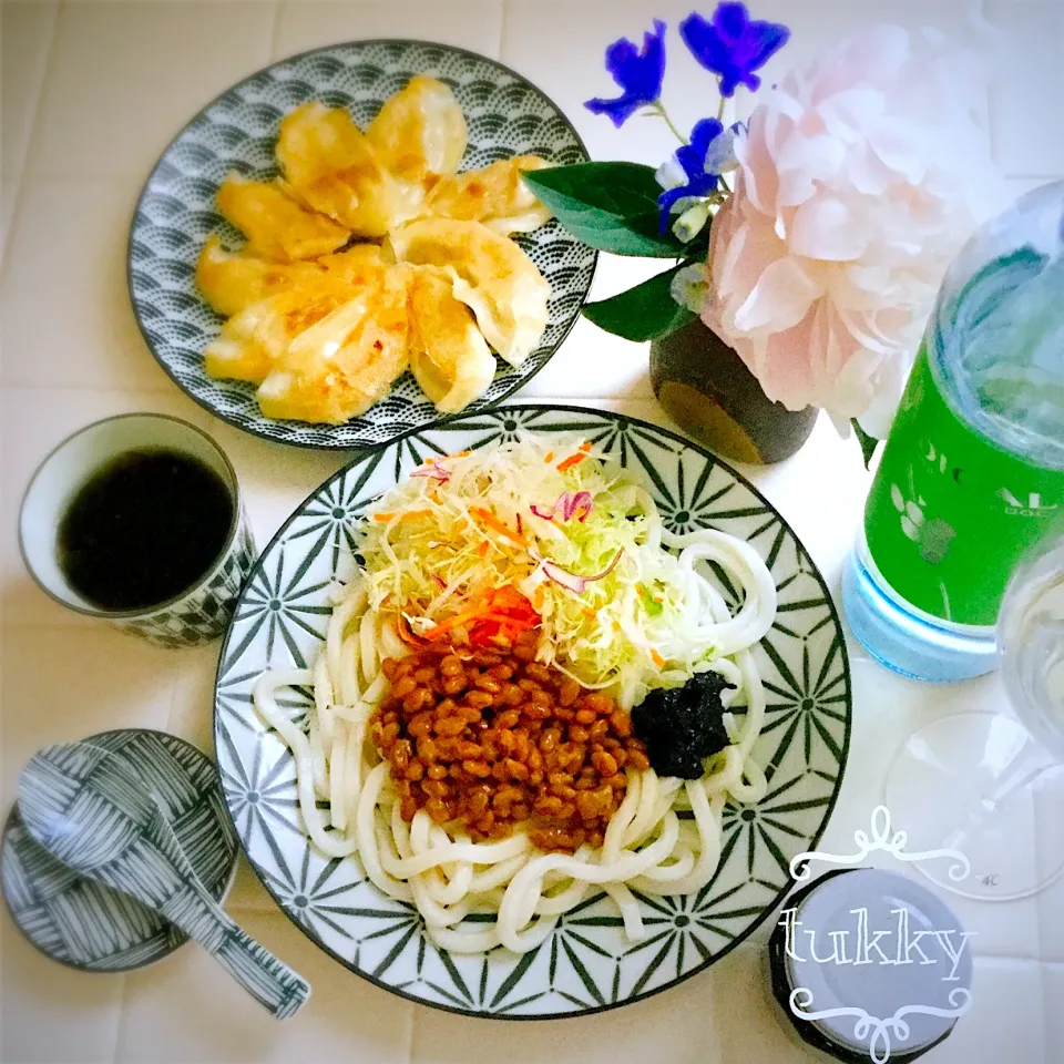 *サラダうどん*餃子*黒酢もずく和え|tukkyさん