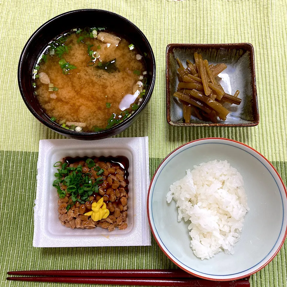 Snapdishの料理写真:朝ごはんのようなお昼ごはん|akkoさん