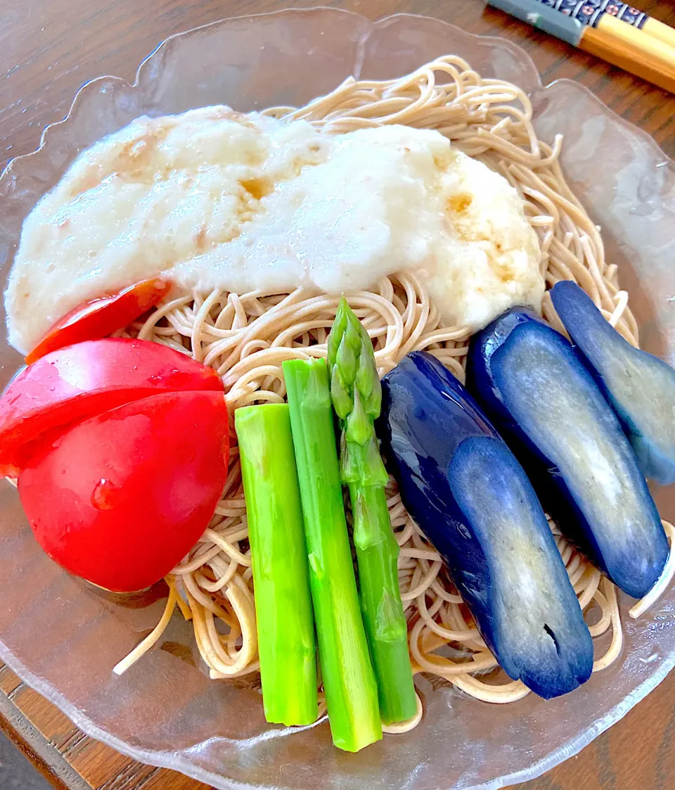 Snapdishの料理写真:夏野菜のとろろそば|やさこさん