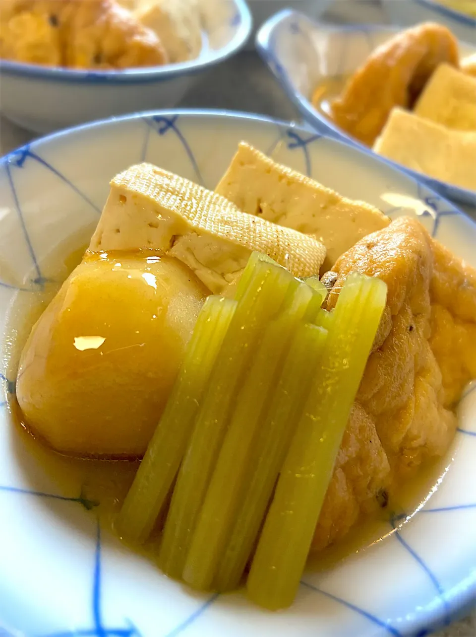 焼き豆腐とまる山と里芋と蕗の炊き合わせ✨|てんてんさん