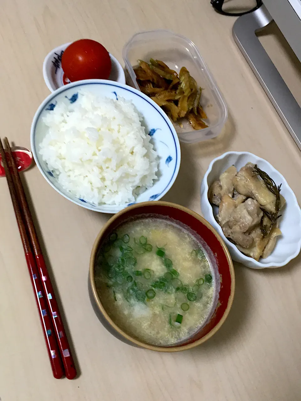 豆乳味噌スープがメインの晩ごはん|4jemさん