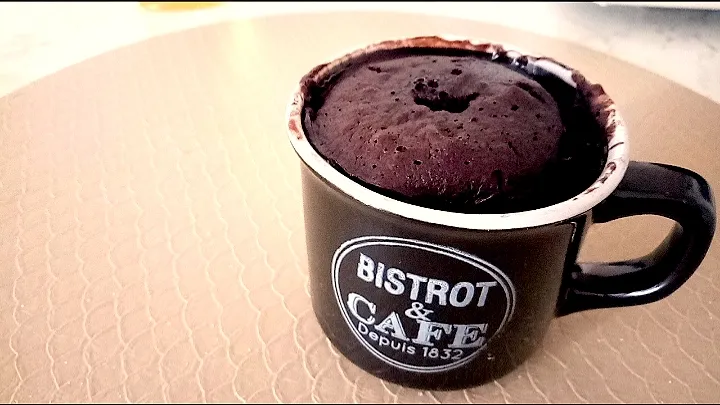 Nutella mug cake|frydaykitchenさん