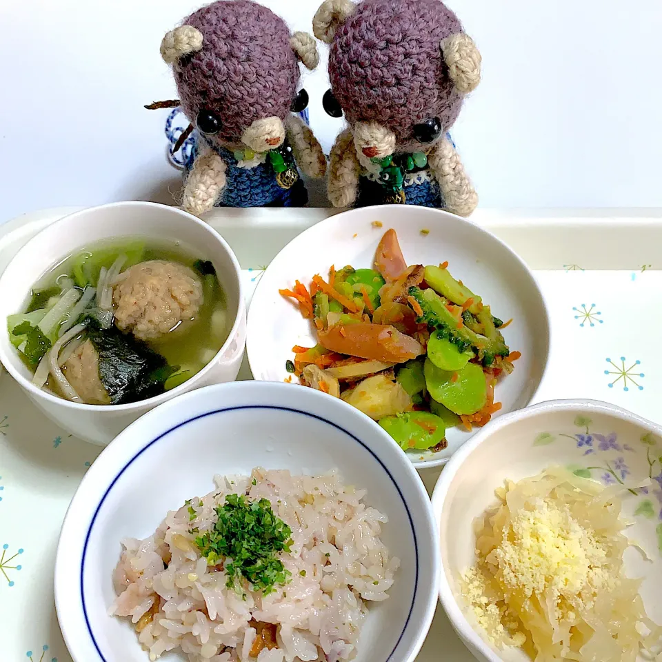 Snapdishの料理写真:雑穀ご飯は炊き込みで（╹◡╹）|chagashiさん