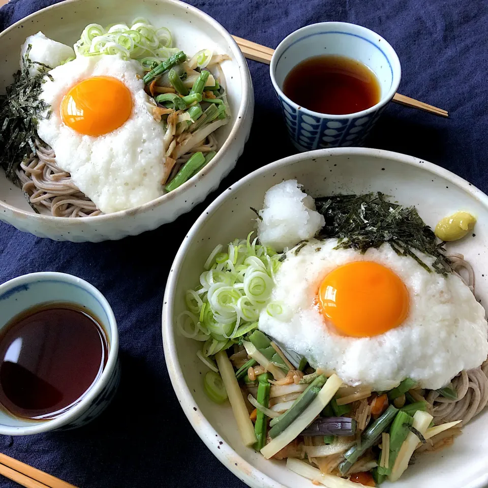 Snapdishの料理写真:山菜とろろ蕎麦|あここさん