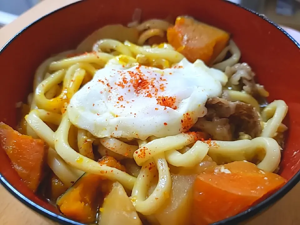 Snapdishの料理写真:肉じゃがリメイクうどん|まちーさん