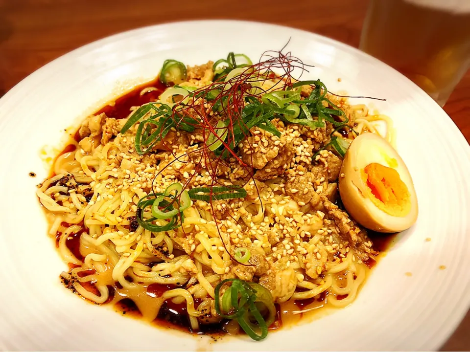 たっぷり粗挽き肉の冷やし担担麺「赤」 ¥769|Blue Moon Caféさん