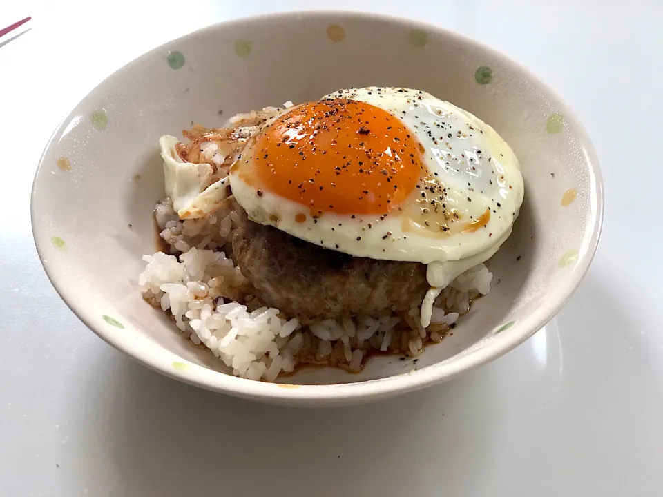 黒毛和牛100％のロコモコ丼|えみさん