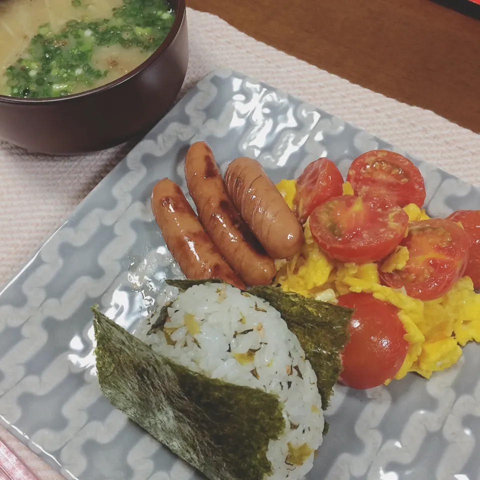 🍙ひとりランチ🍅|waiwaiさん