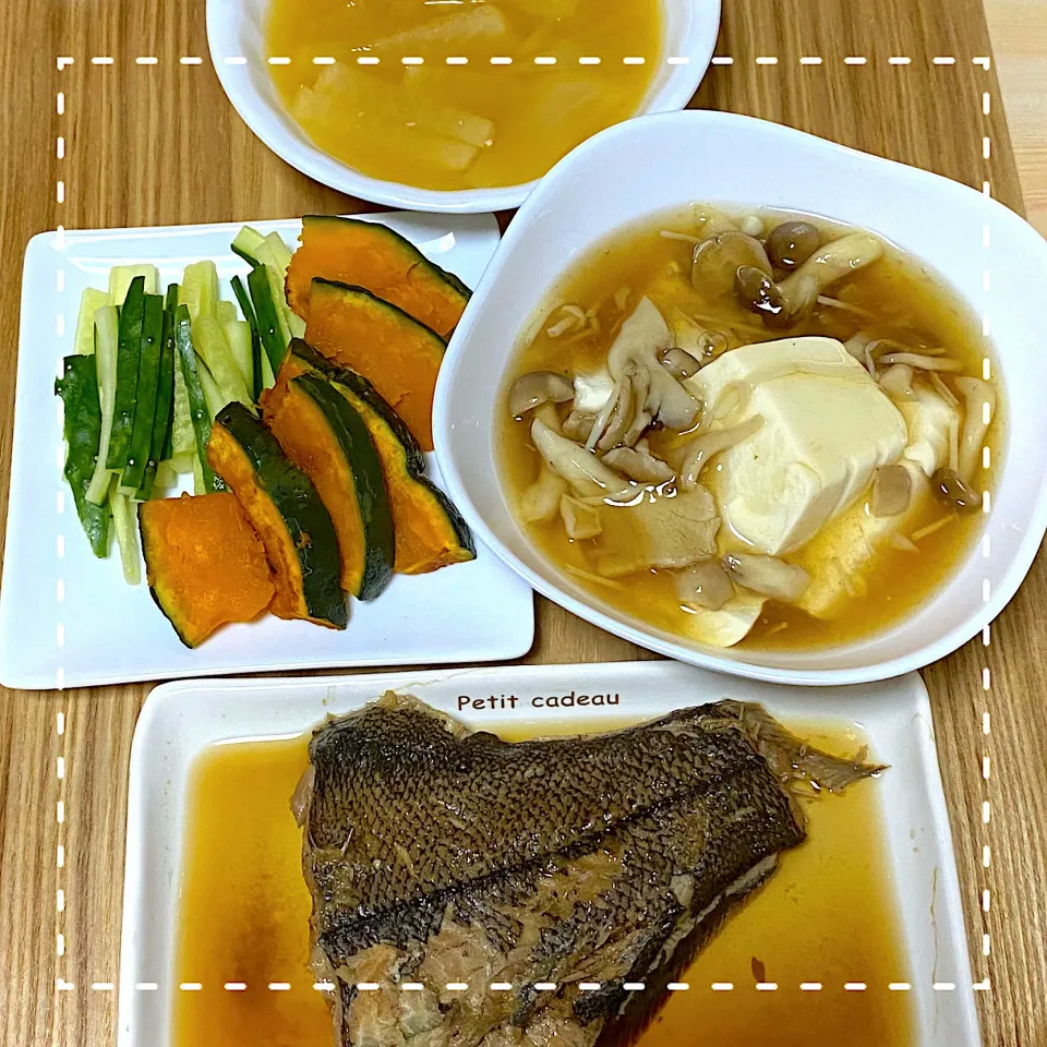 夜ご飯★カレイの煮付＆豆腐のキノコあんかけ＆カボチャの温野菜＆みそ汁|☘️yumiko😘💕さん