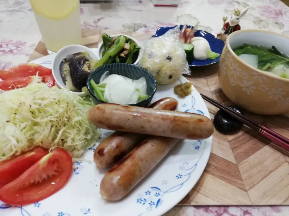 6/1
朝ごはんぽい晩ごはん😋|たえさん