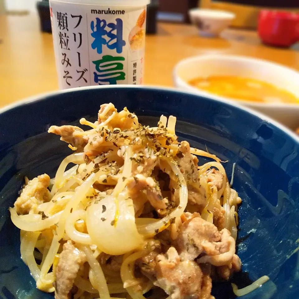 これがあったじゃないか‼️豚と野菜のフリーズドライ味噌炒め|まきごろうさん