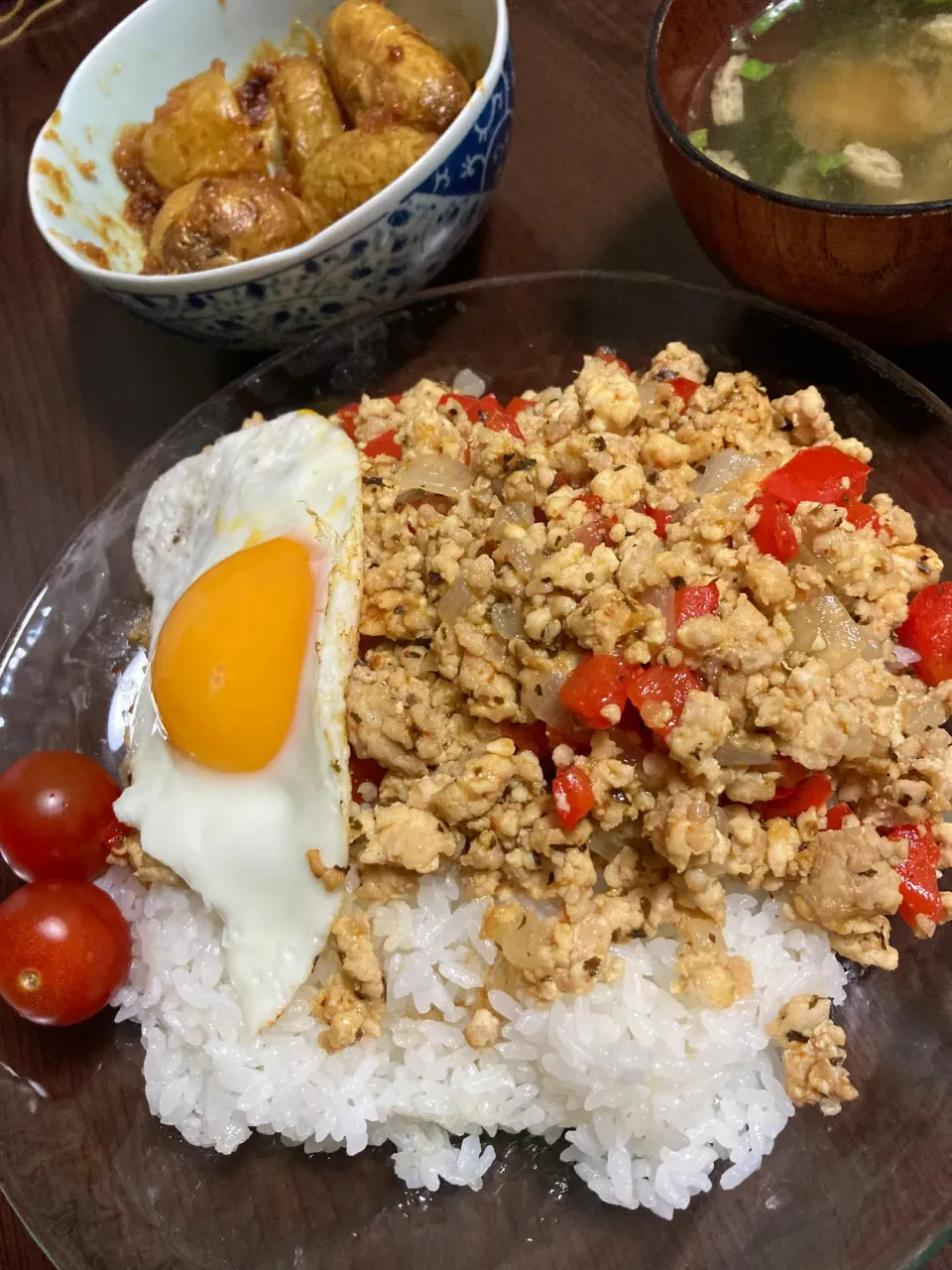 6月1日晩ご飯。ガパオライス、ケンミンショーで見た味噌かんぷら。|あやさん