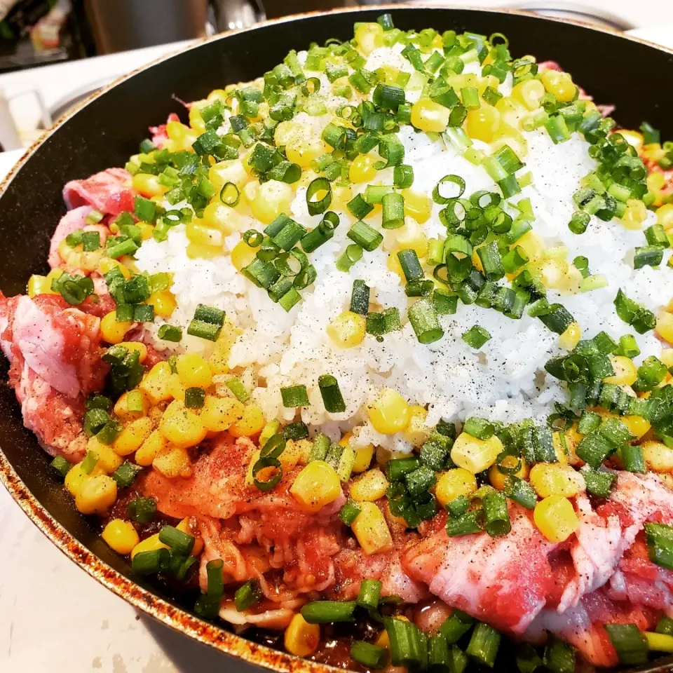 我が家のチャレンジグルメ🍴😋ペッパーランチ風ライス🍚|Yukiさん