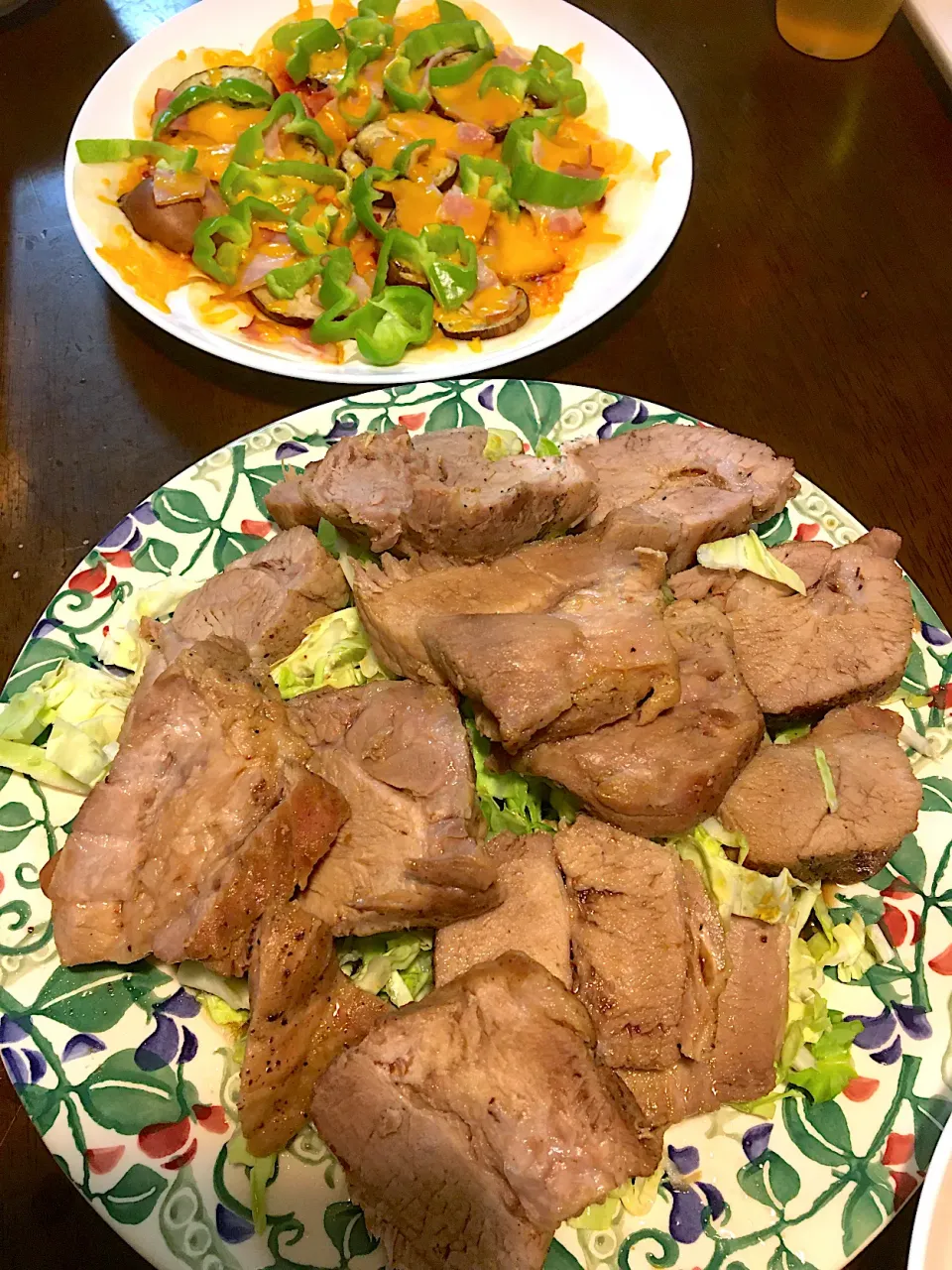 煮豚、餃子の皮でピザ|ゆうこさん