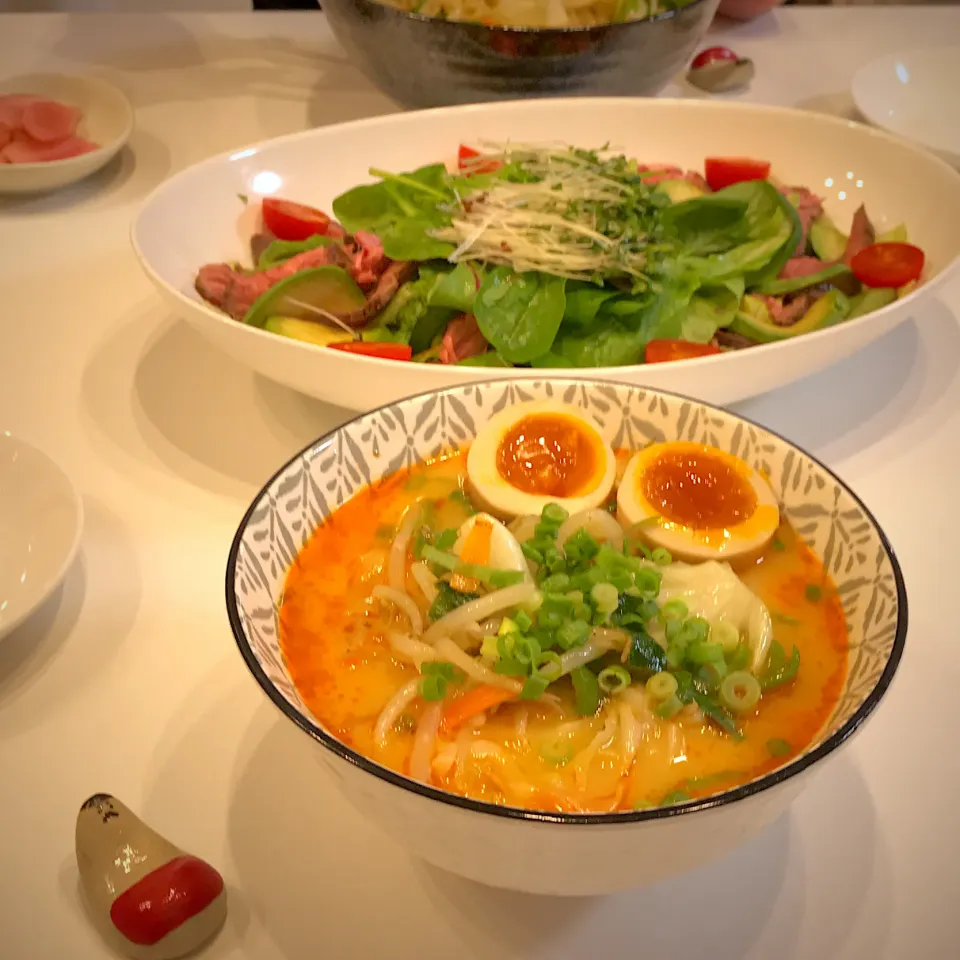 Snapdishの料理写真:ラーメン大好き小池さん🍜👓笑|たぬーんさん