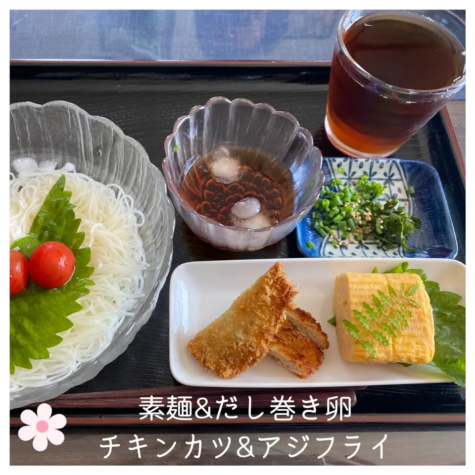 Snapdishの料理写真:素麺&だし巻き卵　チキンカツ&アジフライ|いのっちさん