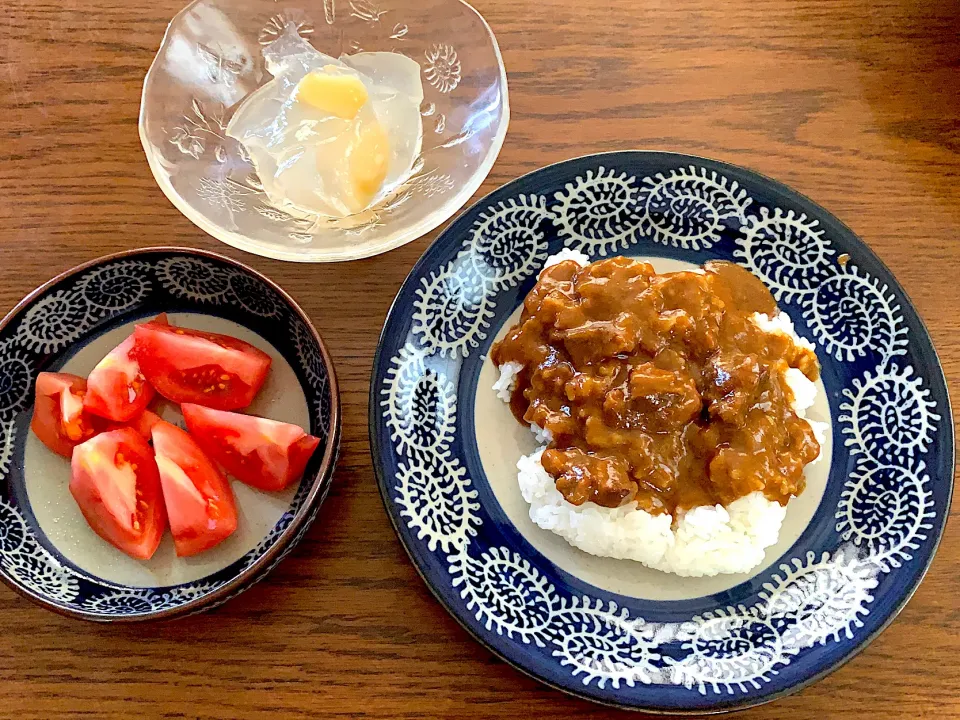 Snapdishの料理写真:今日の昼食🍅🍛🍑20200602|rococoさん