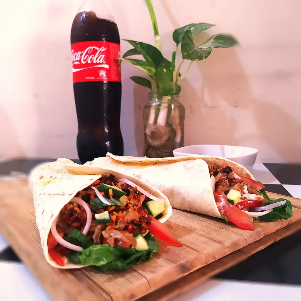 chili chicken shawarma|jhoyさん