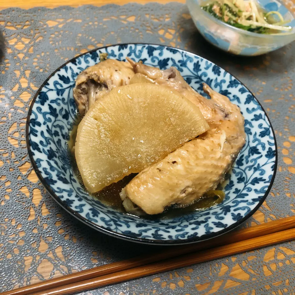 鳥手羽と大根のこってり煮|安侑美のロカボ日記✈︎さん