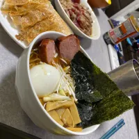 Snapdishの料理写真:お家でラーメン作ってみた|ゆいぞうさん