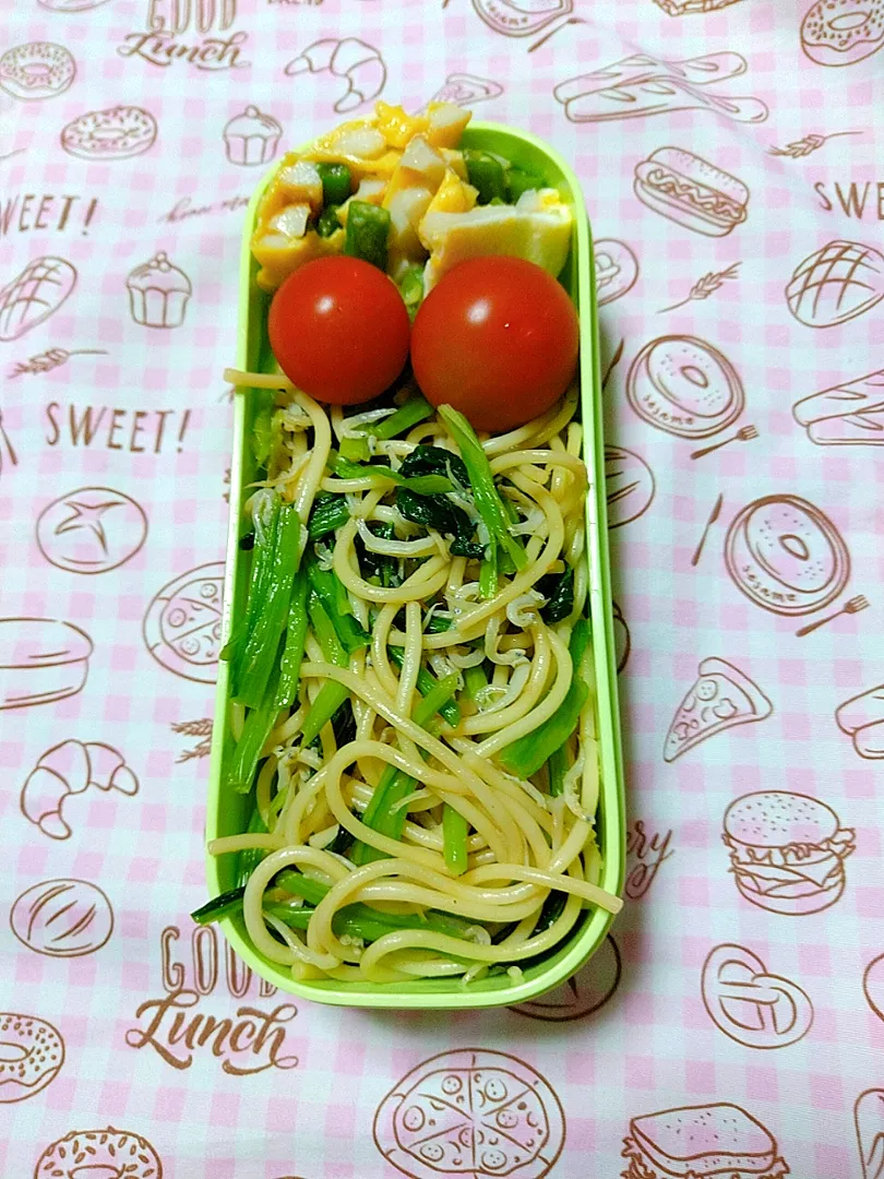 小松菜としらすのパスタ、ちくわ入り卵焼き弁当|ゆっきーさん