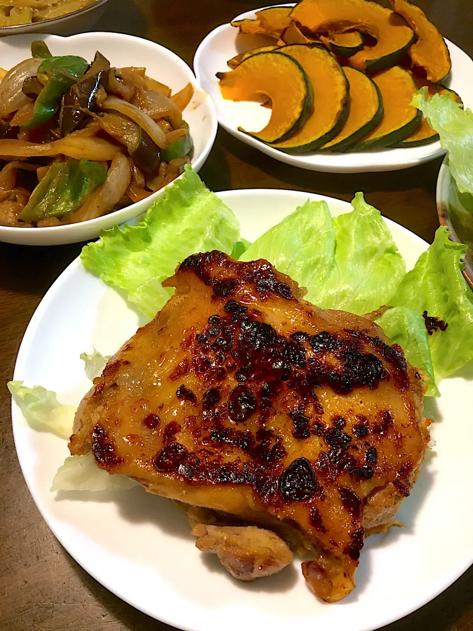 Snapdishの料理写真:照り焼きチキン、塩かぼちゃ、ナスの味噌炒め|ゆうこさん