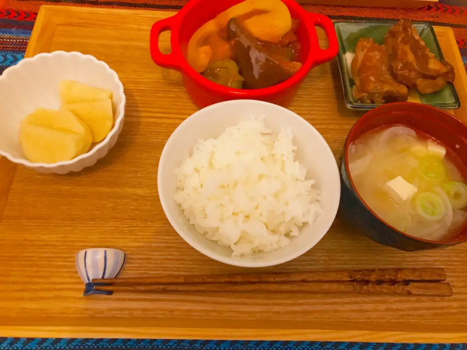 ＊山芋のわさび漬け＊酢豚＊ご飯＊新玉の味噌汁＊豚軟骨のプルプル煮|まぁちゃんさん